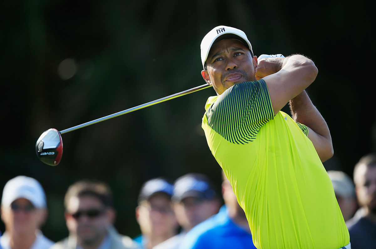 美网完胜澳网,德约科维奇点燃赛场 美网完胜澳网,德约科维奇点燃赛场