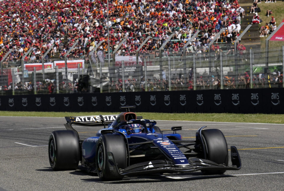 红牛二队鏖战红牛车队,勒克莱尔关键制胜 红牛二队鏖战红牛车队,勒克莱尔关键制胜