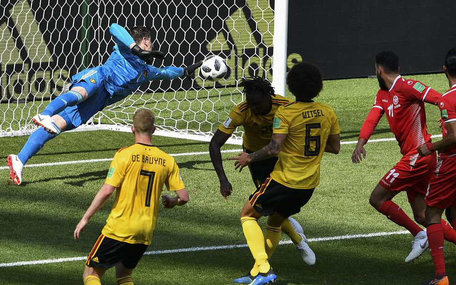 切尔西翻盘英格兰，库尔图瓦扛起全队