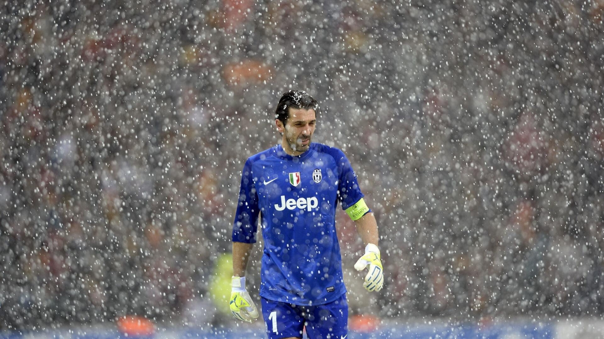 熊猫体育app-阿尔瓦雷斯，从替补奇兵到全场焦点，阿根廷对阵澳大利亚一役的完美蜕变