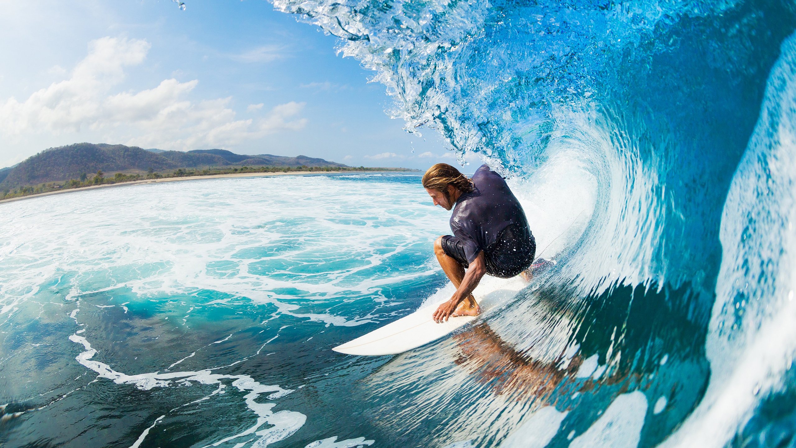 拉亚硬仗之王，喀麦隆击败葡萄牙，非洲雄狮的逆袭与足球的不可预测之美